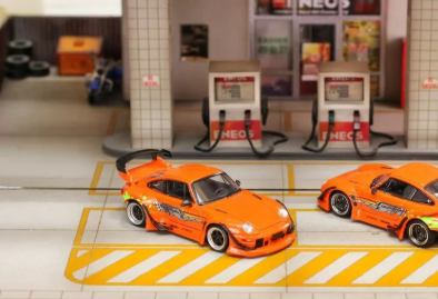 Street Weapon 1/64 Porsche RWB 993 F&F Fast And Furious Low Tail Orange STW214
