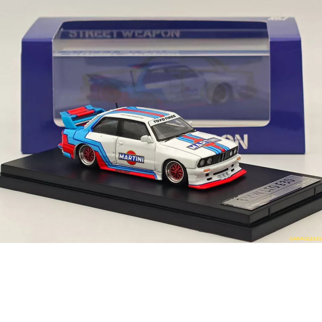 Street Weapon BMW E30 Martini 1/64