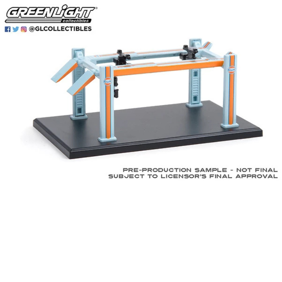GreenLight 1/64 Gulf Oil Four-Post Lift Series 1* Auto Body Shop, light Taller y materiales
