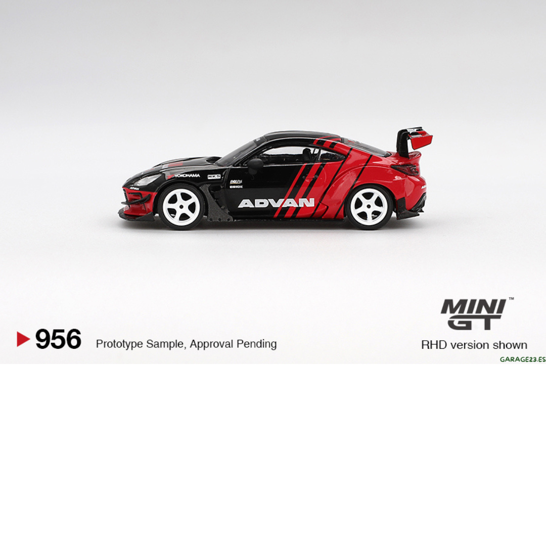 MINI GT Toyota GR86 HKS TYPE R ADVAN 2022 ** SALÓN AUTOMOVIL TOKIO ** # 956