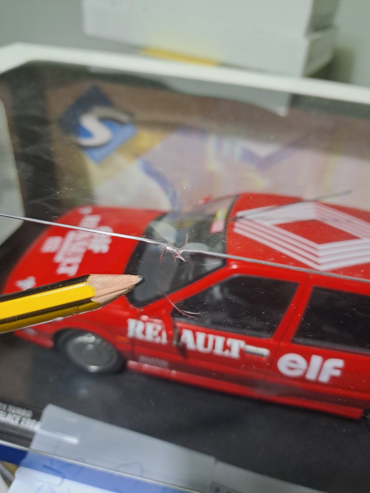 1/18 Solido Renault 21 TURBO Mk1 – Récord de velocidad sobre hielo – 1988
