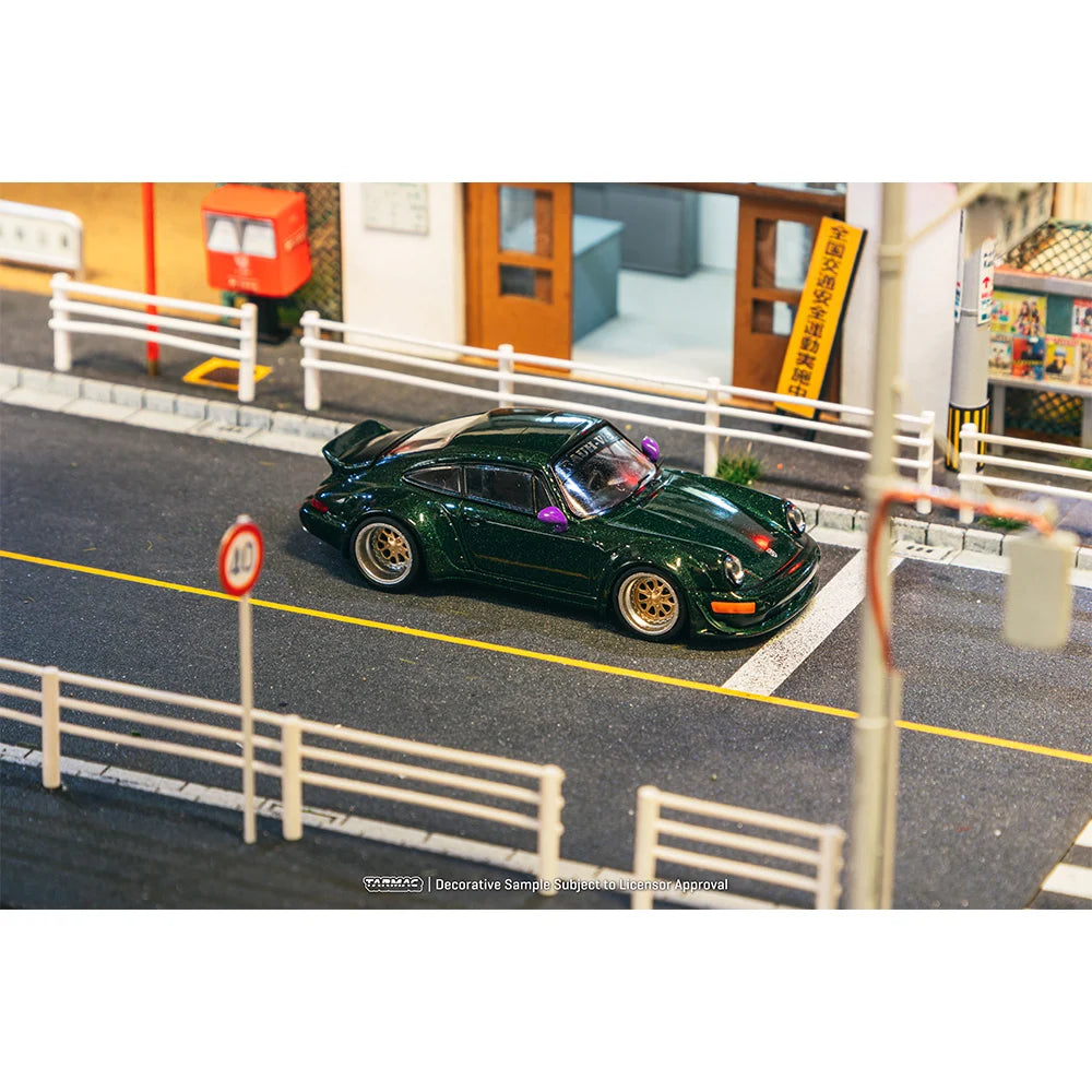 Tarmac Works 1.64 RWB 964 Green