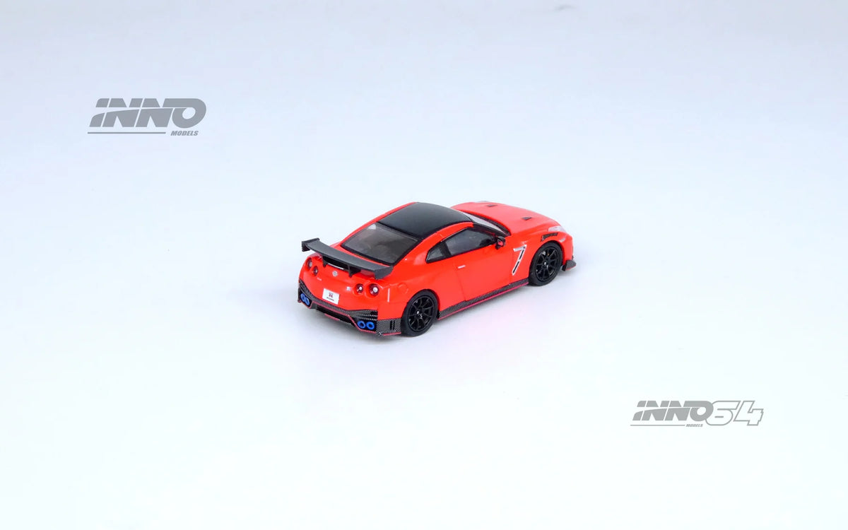 Inno64 Nissan Skyline GTR R35 Nismo Red 1.64 IN64-R35N-RED