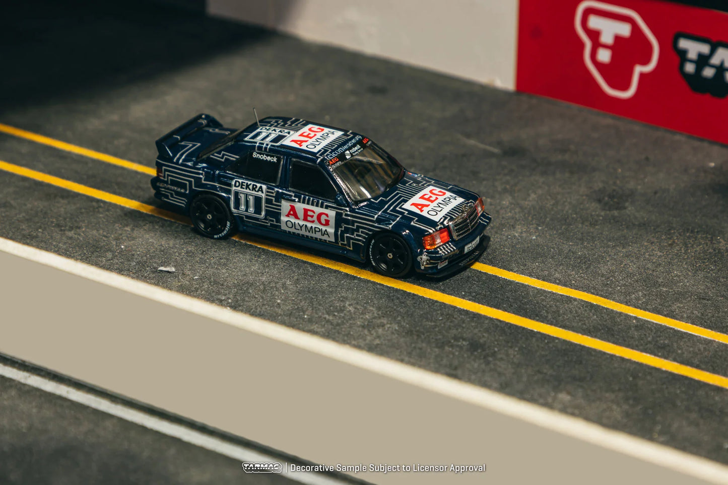 Tarmac Works 1.64 Mercedes Benz 190 E 2.5 16 EVO 1 DTM AEG 1989 Dany Snobeck T64G-057-89DTM11