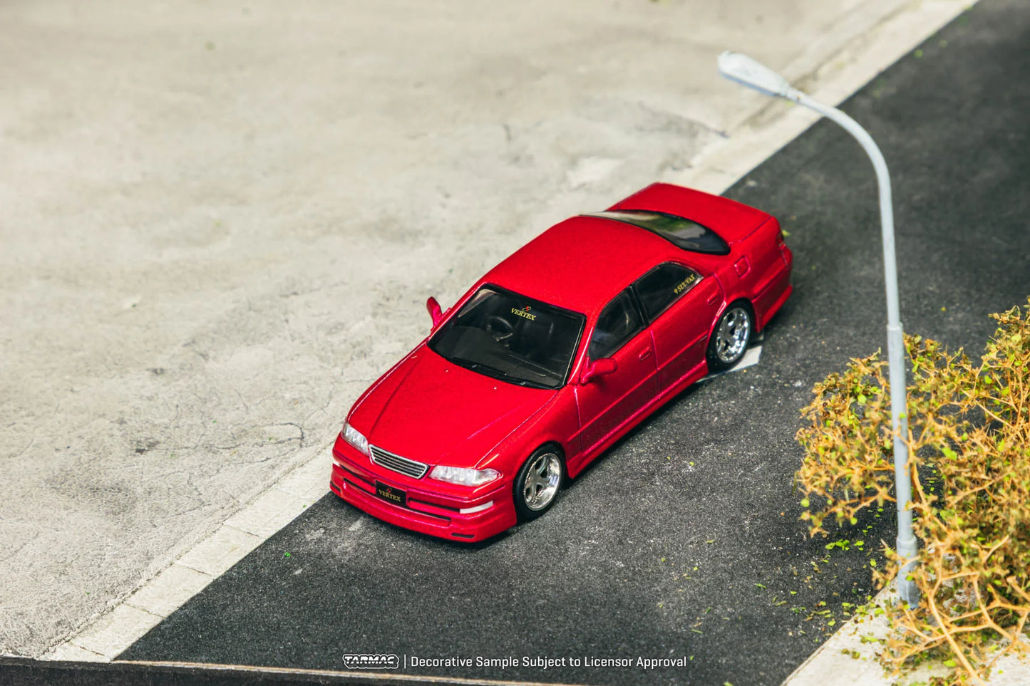 Tarmac Works 1.64 Vertex Toyota Mark II JZX100 Rojo Metálico