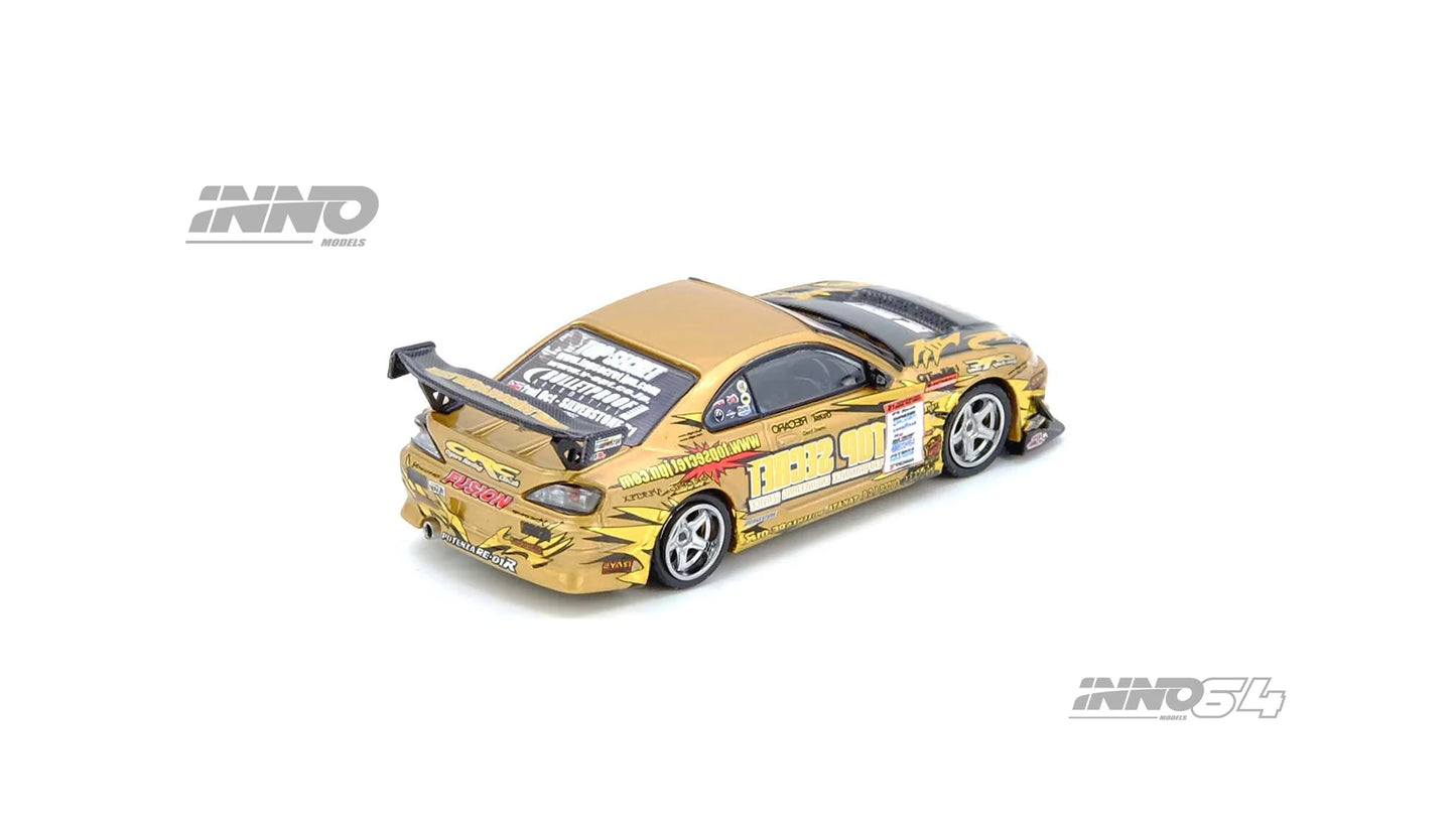 *** PREORDER *** LLEGADA APROX FINALES 2026 ** PUEDE SUFRIR RETRASOS *** INNO64 2004 TOP SECRET Silvia S15 D1 Grand Prix Series Champion Gold