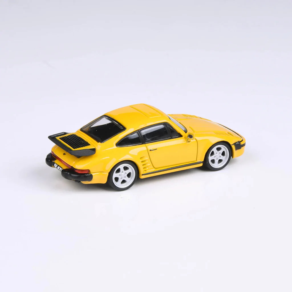 Para64 1/64 1986 RUF BTR Slantnose Amarillo pa55541lhd