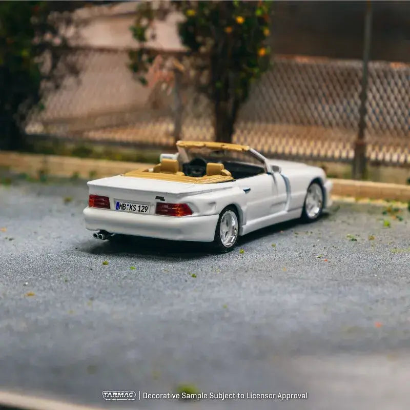 Tarmac Works 1.64 Mercedes Benz SL 500 Koenig Specials