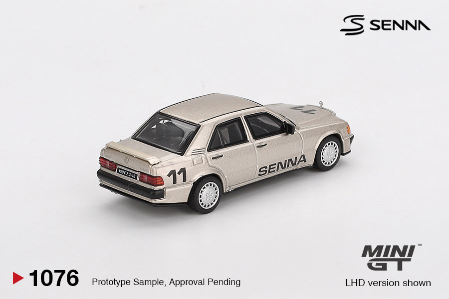 MINI GT MERCEDES BENZ 190E 2.3-16 #11 AYRTON SENNA W/ FIGURE RACE OF CHAMPIONS 1984 # 1076