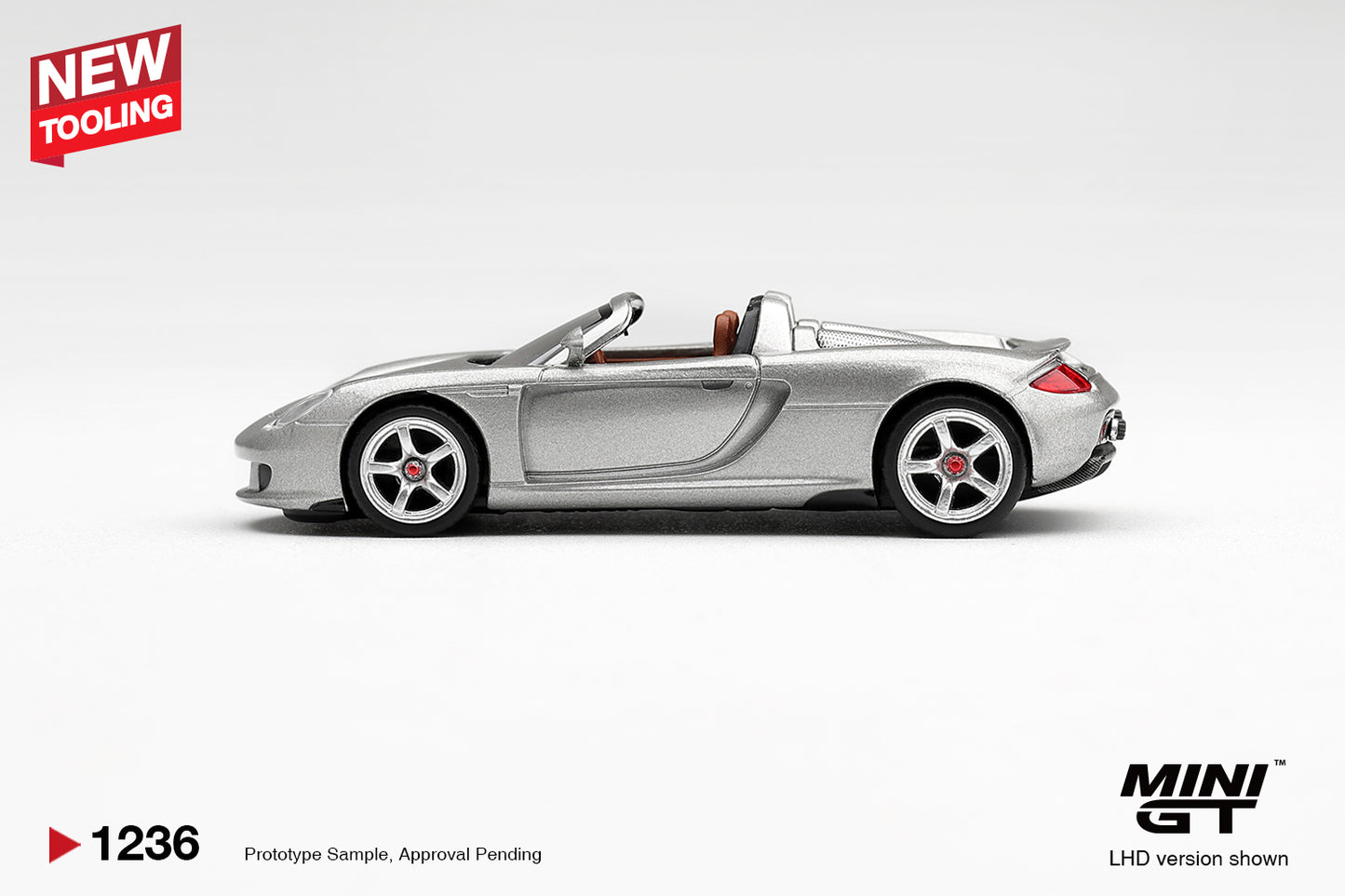 ***PREORDER *** LLEGADA APROXIMADA PRIMER TRIMESTRE 2027 *** MINI GT PORSCHE CARRERA GT SILVER METALLIC 2006 # 1236