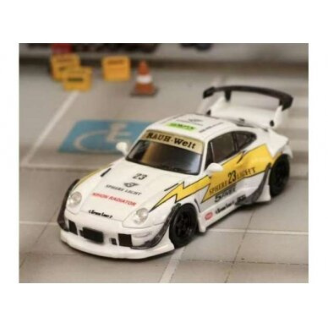 1/64 Street Weapon RWB 993 Yellow Lighting Low Tail ** Brilla en la Oscuridad **