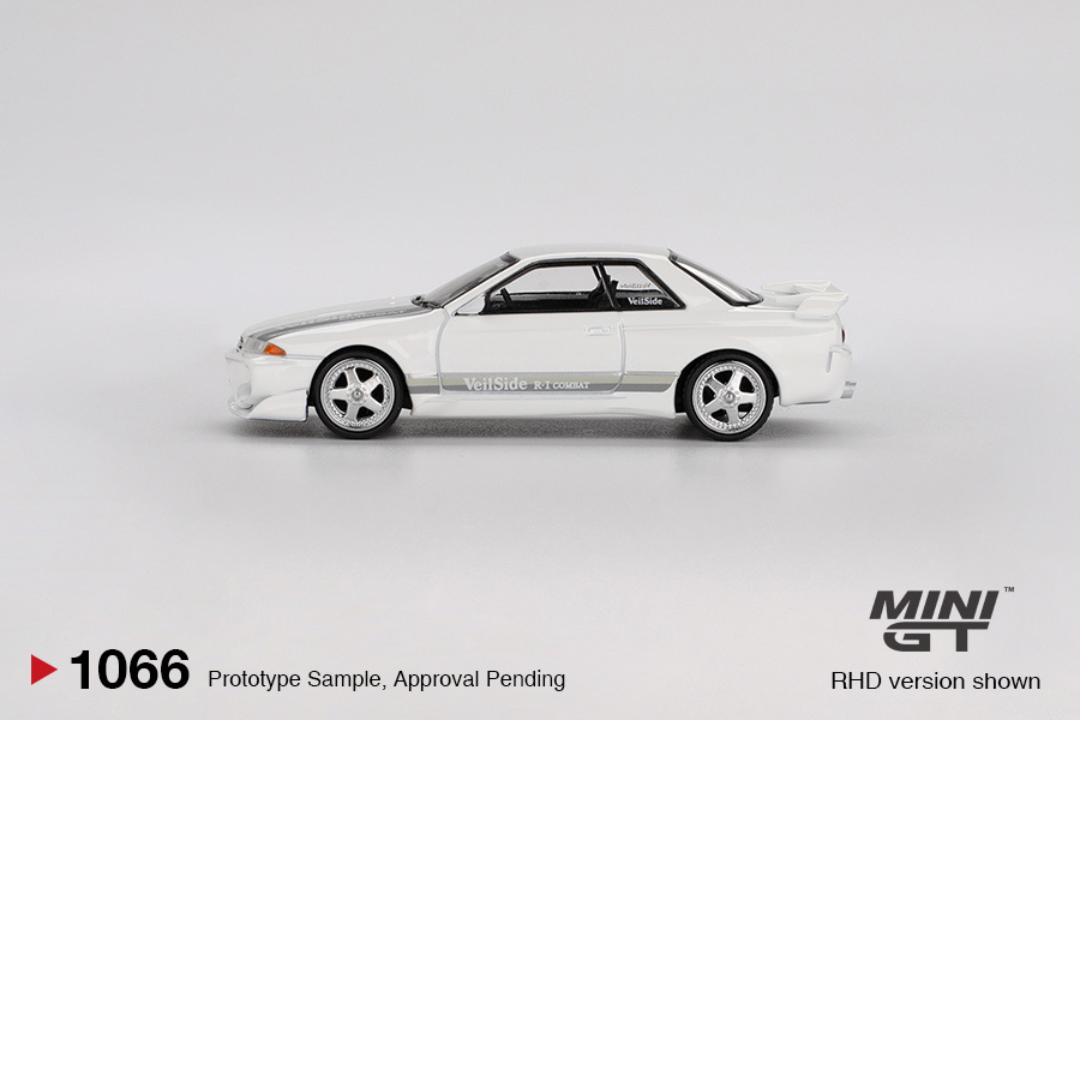 MINI GT NISSAN SKYLINE GTR R32 VEILSIDE COMBAT C-I WHITE 2011 # 1066