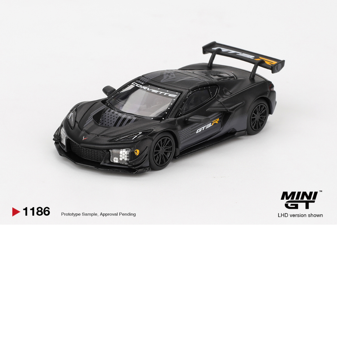 *** EN CAMINO *** MINI GT CHEVROLET CORVETTE Z06 GT3 R ROAD AMERICA TEST CAR 2025 # 1186