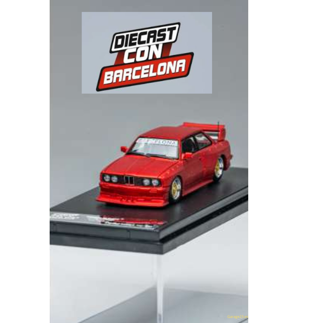 INNO64 EXCLUSIVO DE EVENTO DIECAST CON BARCELONA ' BMW E30 LIMITADO A 899 PIEZAS ROJO CROMADO  1.64