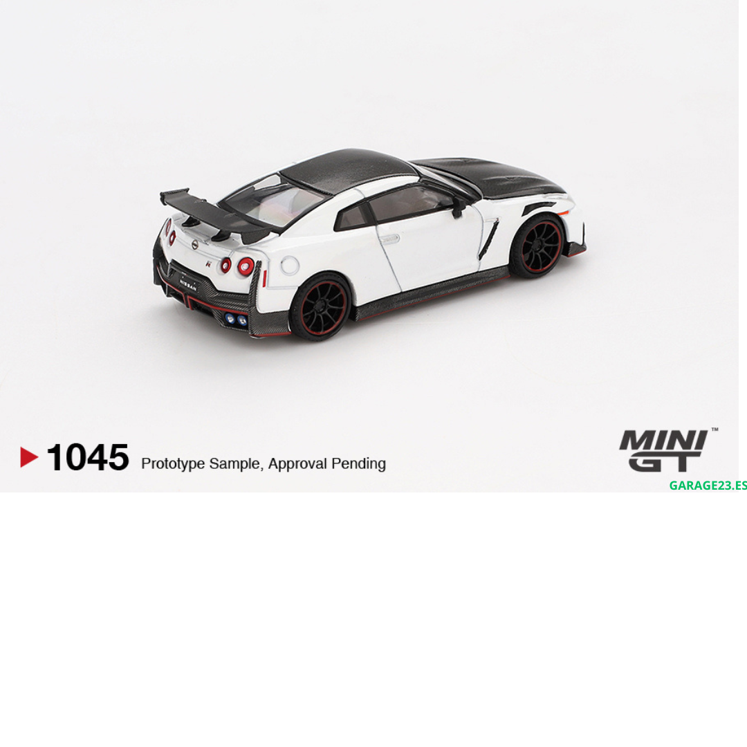 MINI GT NISSAN GTR R35 NISMO BRILLIANT WHITE PEARL 2024 # 1045