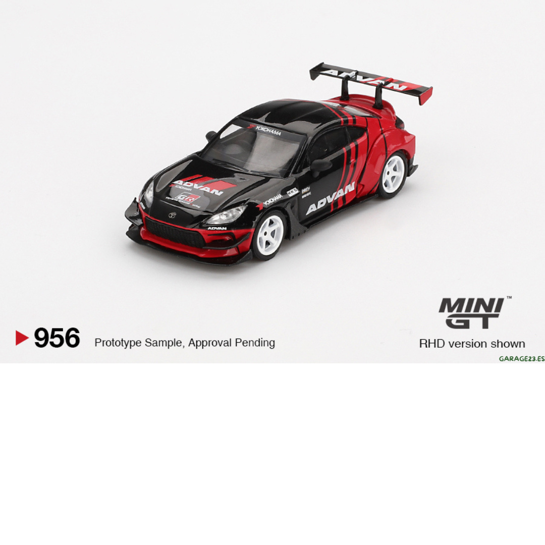 MINI GT Toyota GR86 HKS TYPE R ADVAN 2022 ** SALÓN AUTOMOVIL TOKIO ** # 956