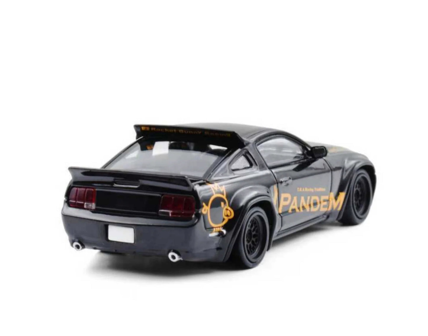 Model Model 1/64  Pandem Mustang Black