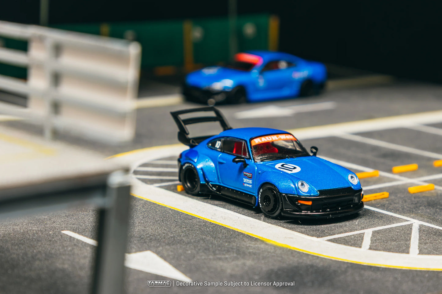 Tarmac Works 1.64 Porsche 911 RWB 993 Tarmac Works 10th Anniversary Blue