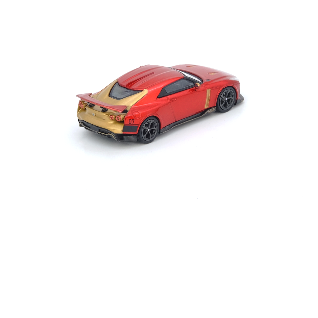INNO64 R50 GTR By Italsedign Rojo Dorado 1.64