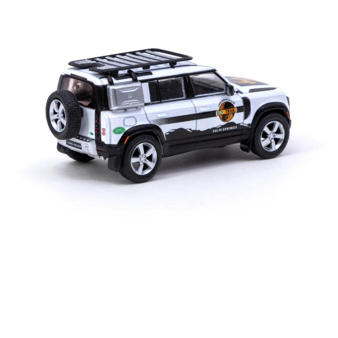 MIJO EXCLUSIVES Land Rover Defender 110 TRēK Edition Tarmac Works - GLOBAL64