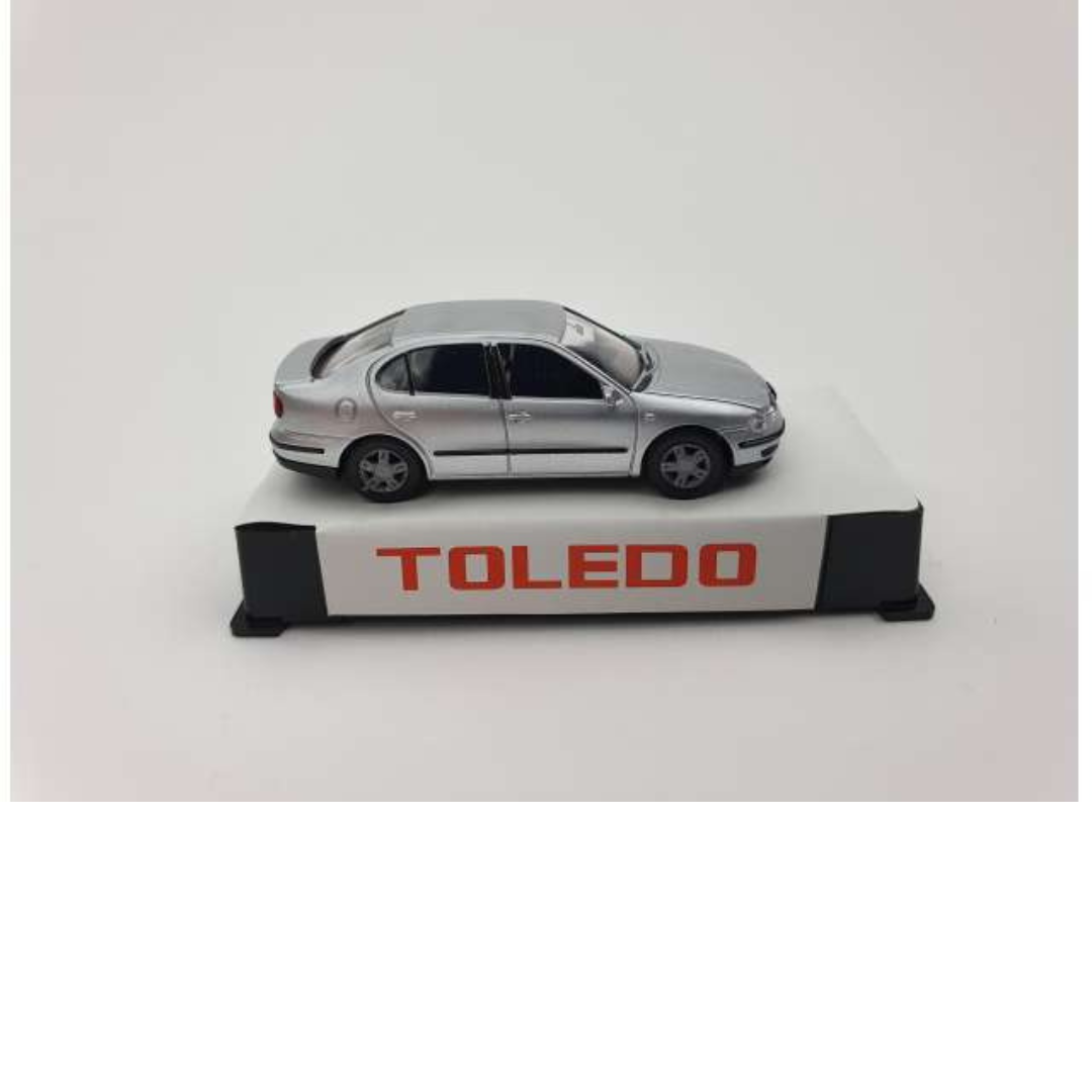 Seat Auto Emocion Escala 1/87 Seat Toledo II, Color Plata