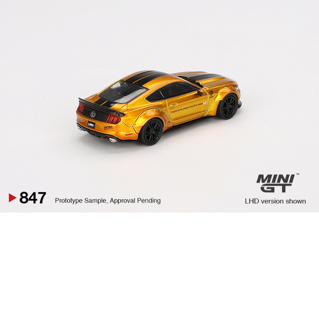Minigt FORD MUSTANG LB-WORKS LBWK GOLD 2017 # 847 Color Oro 1.64
