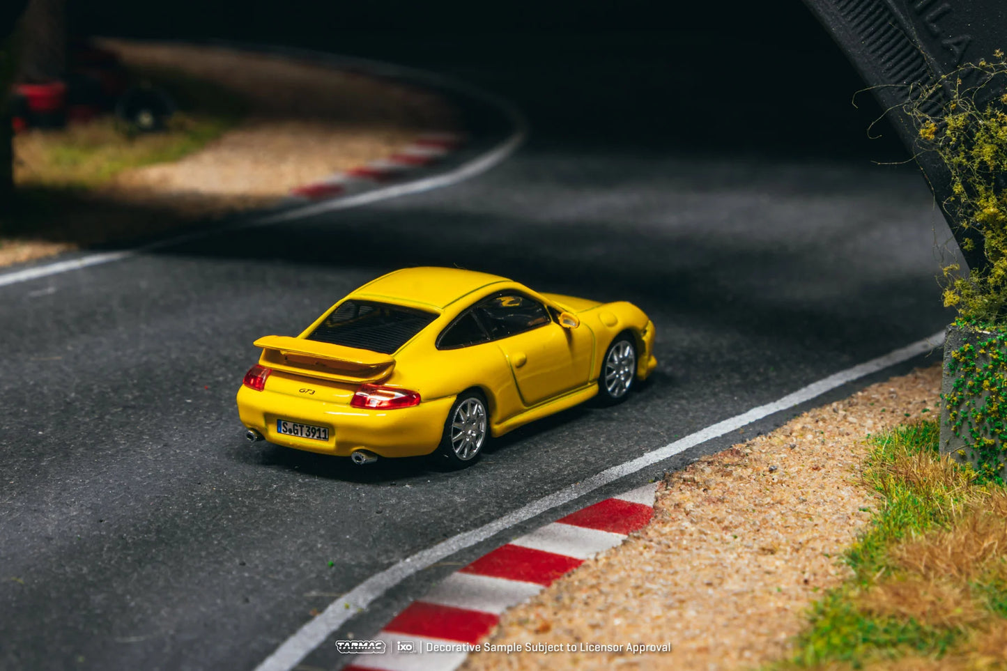 TARMAC WORKS 1.64 Porsche 911 GT3 (type 996) Yellow TC-T64G-069-YL