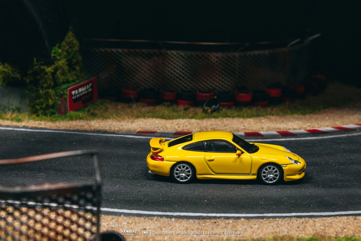 TARMAC WORKS 1.64 Porsche 911 GT3 (type 996) Yellow TC-T64G-069-YL