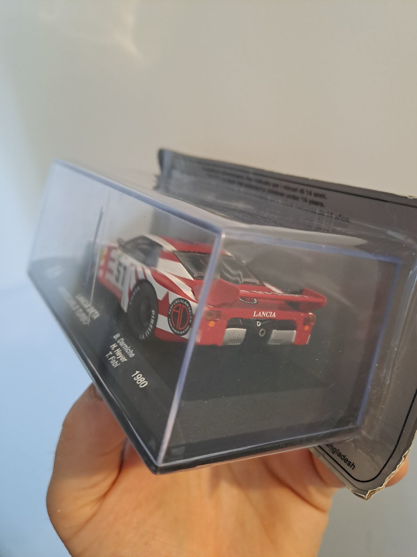 ESCALA 1/43 Magazine Models 1980 Lancia Beta Montecarlo Turbo #51 Rally Rojo Blanco ** Vitrina con Raya **