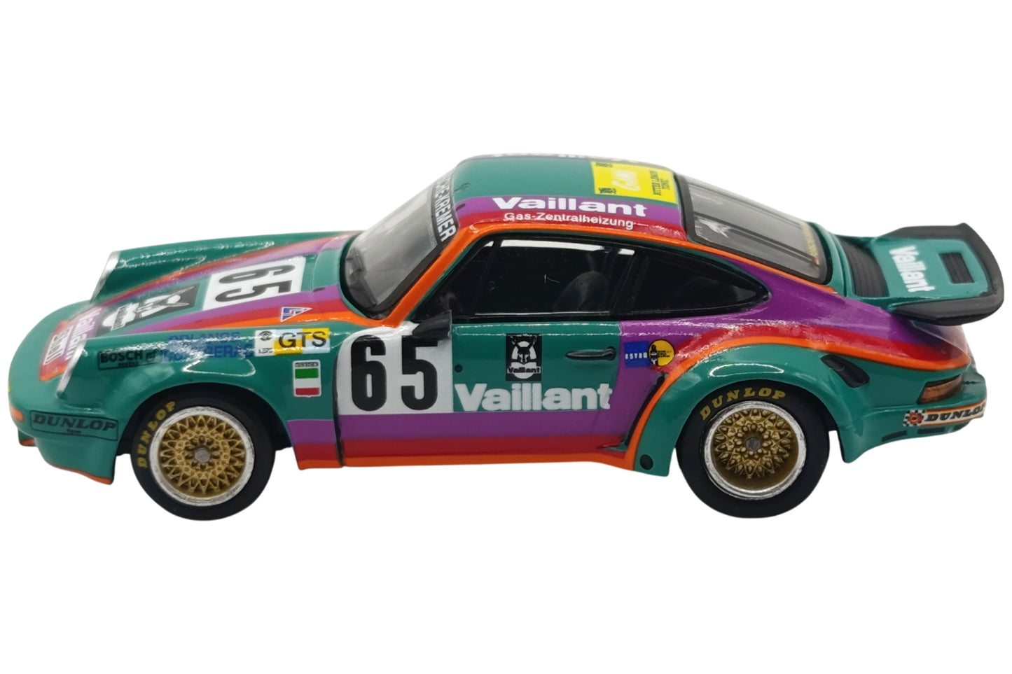 Spark 1.64 Porsche 911 Carrera VAILLANT RSR 3.0 #65 Sprowls/Bolanos/Contreras 24h Le Mans 1975 verde /rojo / lila