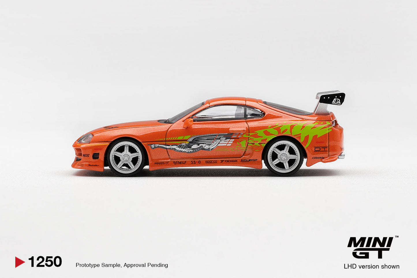 *** PREORDER *** LLEGADA PRIMER TRIMESTRE 2027 *** PUEDE SUFRIR RETRASOS*** MINI GT TOYOTA SUPRA MK4 (A80) ROMEX BRIAN O'CONNER THE FAST AND THE FURIOUS 2001 # 1250